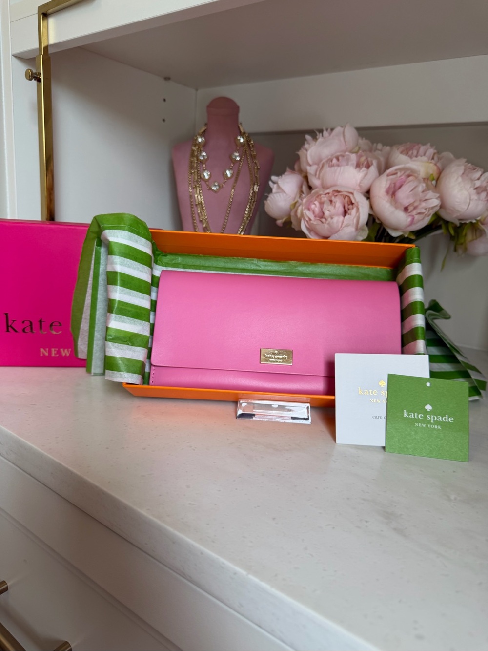 kate spade gift boxed like new Cameron St Lacey Pink Leather Continental Wallet - Picture 4 of 14